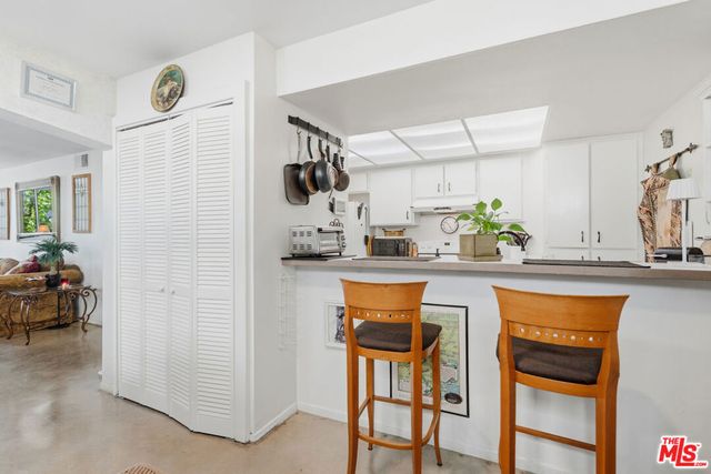 906 N Doheny Drive 221, West Hollywood, CA 90069