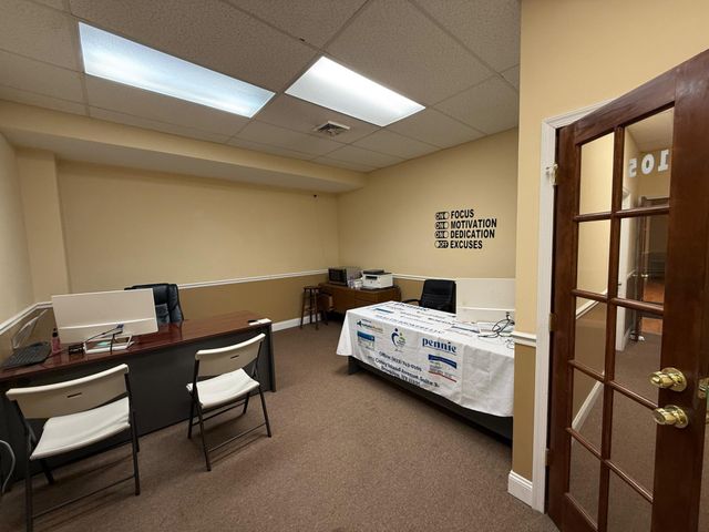 11880 BUSTLETON AVE, Philadelphia, PA 19116