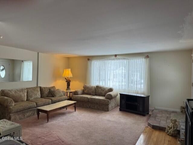 2953 Clyde Avenue, Rotterdam, NY 12306