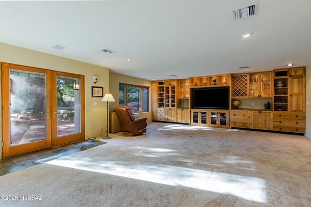 5215 E Calle Del Ciervo, Tucson, AZ 85718