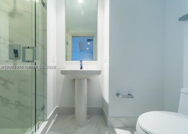 801 S Miami Ave 2707, Miami, FL 33130