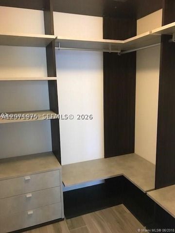 801 S Miami Ave 2707, Miami, FL 33130