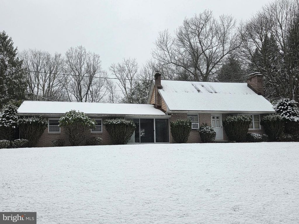 360 PHEASANT RD, Mohnton, PA 19540