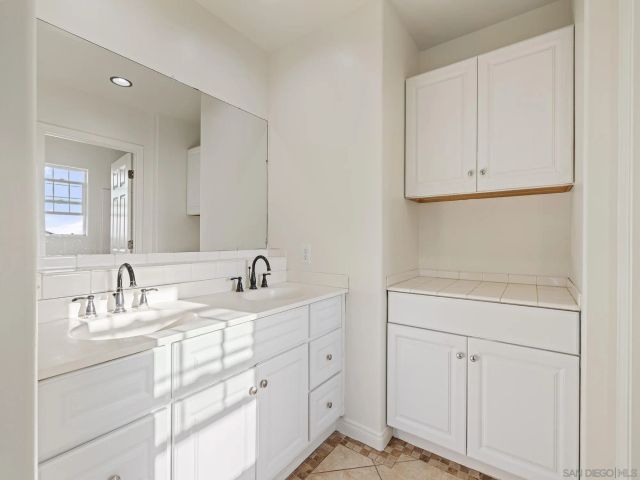 330 Willie James Jones Ave, San Deigo, CA 92102