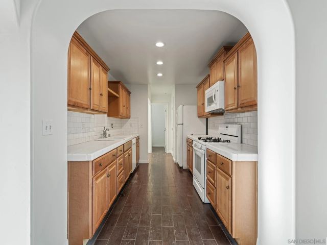 330 Willie James Jones Ave, San Deigo, CA 92102