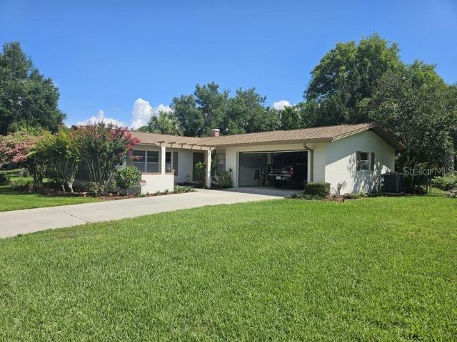 120 LARKWOOD DRIVE, Sanford, FL 32771