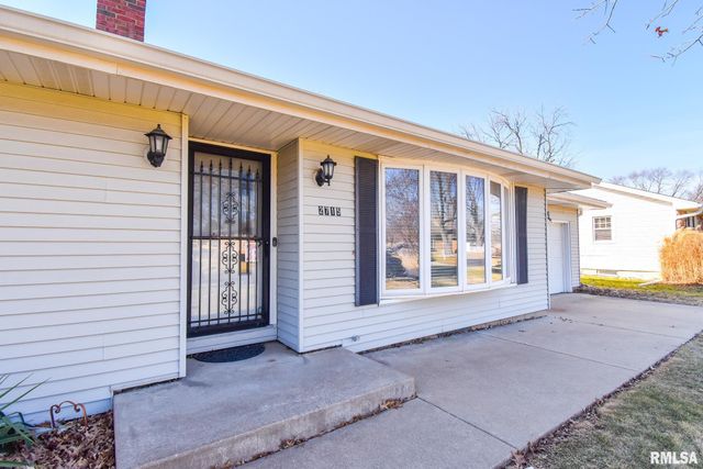 2715 TIARA STRIP, Peoria, IL 61607