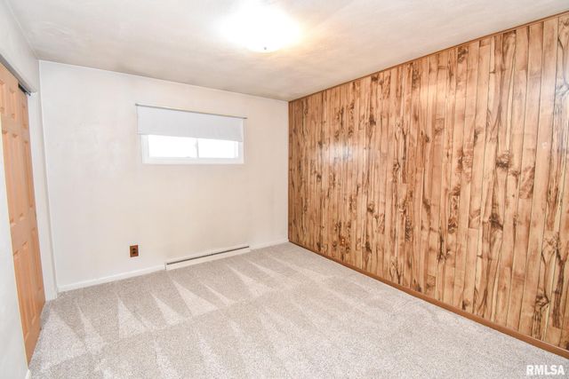 2715 TIARA STRIP, Peoria, IL 61607