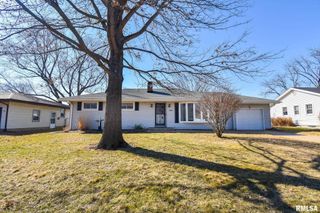 2715 TIARA STRIP, Peoria, IL 61607