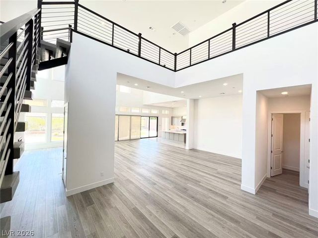 10743 Patina Hills Court, Las Vegas, NV 89135
