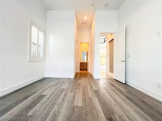 10743 Patina Hills Court, Las Vegas, NV 89135