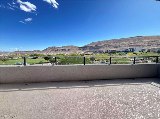 10743 Patina Hills Court, Las Vegas, NV 89135