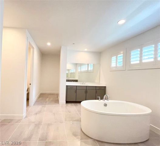 10743 Patina Hills Court, Las Vegas, NV 89135