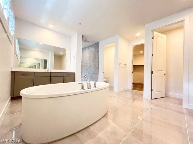 10743 Patina Hills Court, Las Vegas, NV 89135