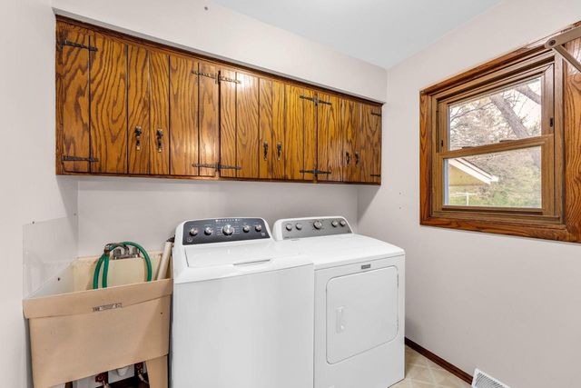 W309S10482 County Road I, Mukwonago, WI 53149