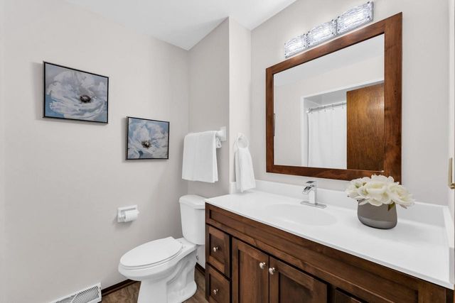 W309S10482 County Road I, Mukwonago, WI 53149