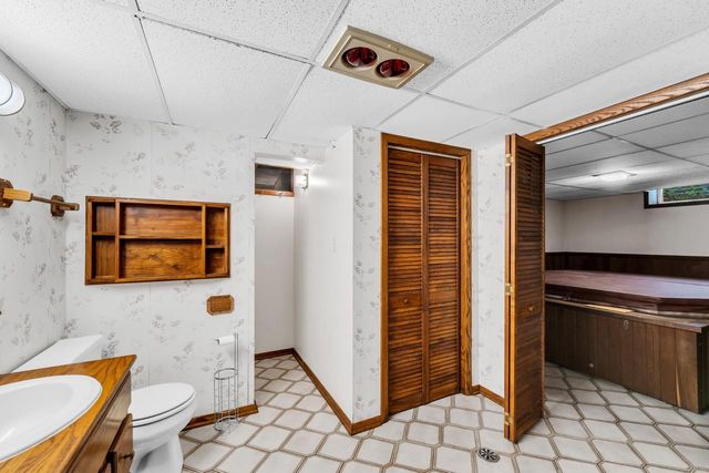 W309S10482 County Road I, Mukwonago, WI 53149