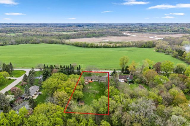 W309S10482 County Road I, Mukwonago, WI 53149