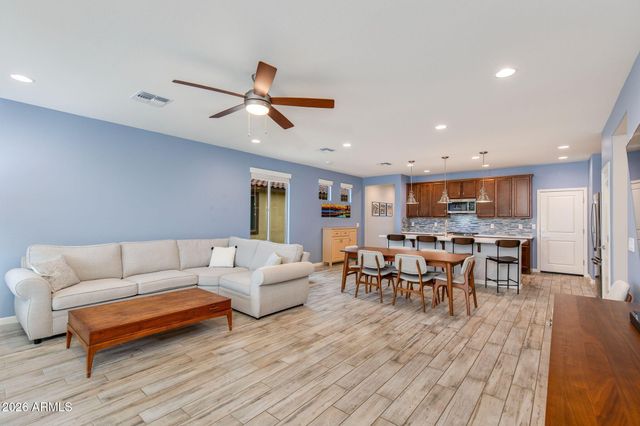 3126 PROSPECTOR Way, Wickenburg, AZ 85390