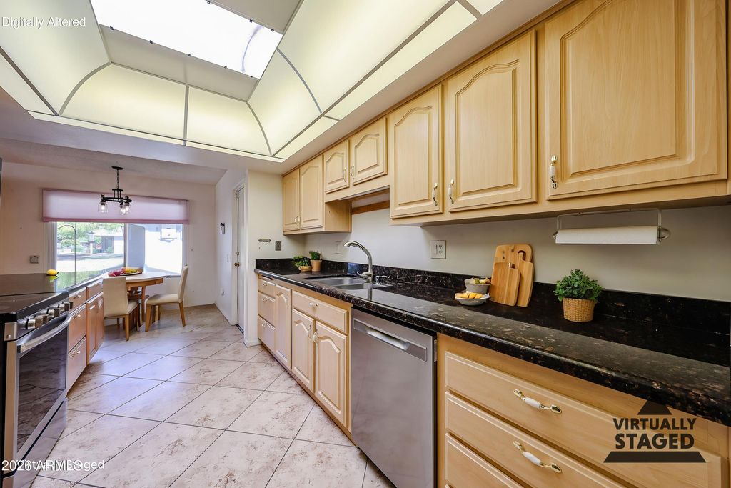 12923 W PROSPECT Drive, Sun City West, AZ 85375 — photo 5
