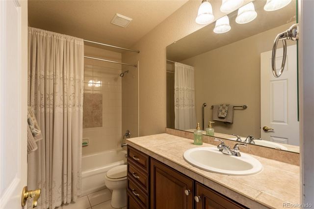 9836 S Johnson Court, Littleton, CO 80127