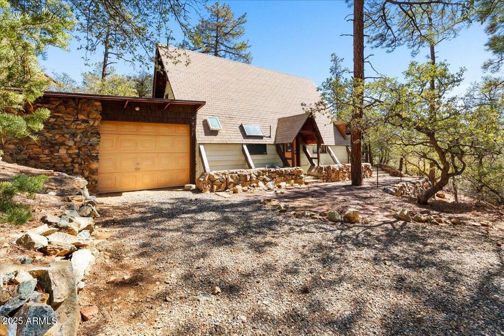 2308 W MOUNTAIN LAUREL Road, Prescott, AZ 86303