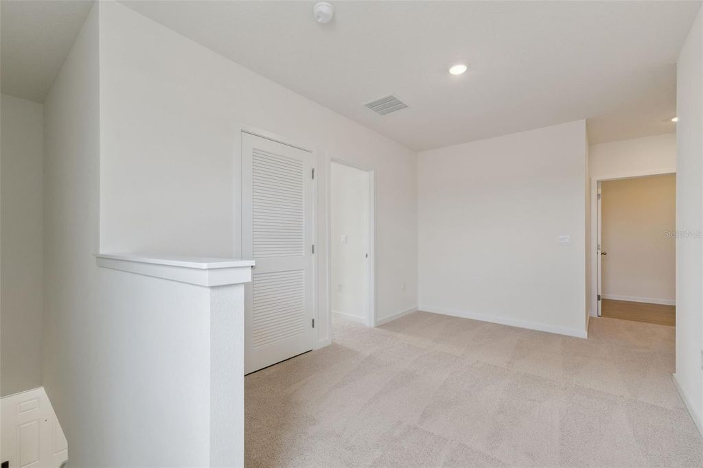 Image 15 of property listing at 1864 HOWARD MESA DRIVE, Kissimmee, FL 34744