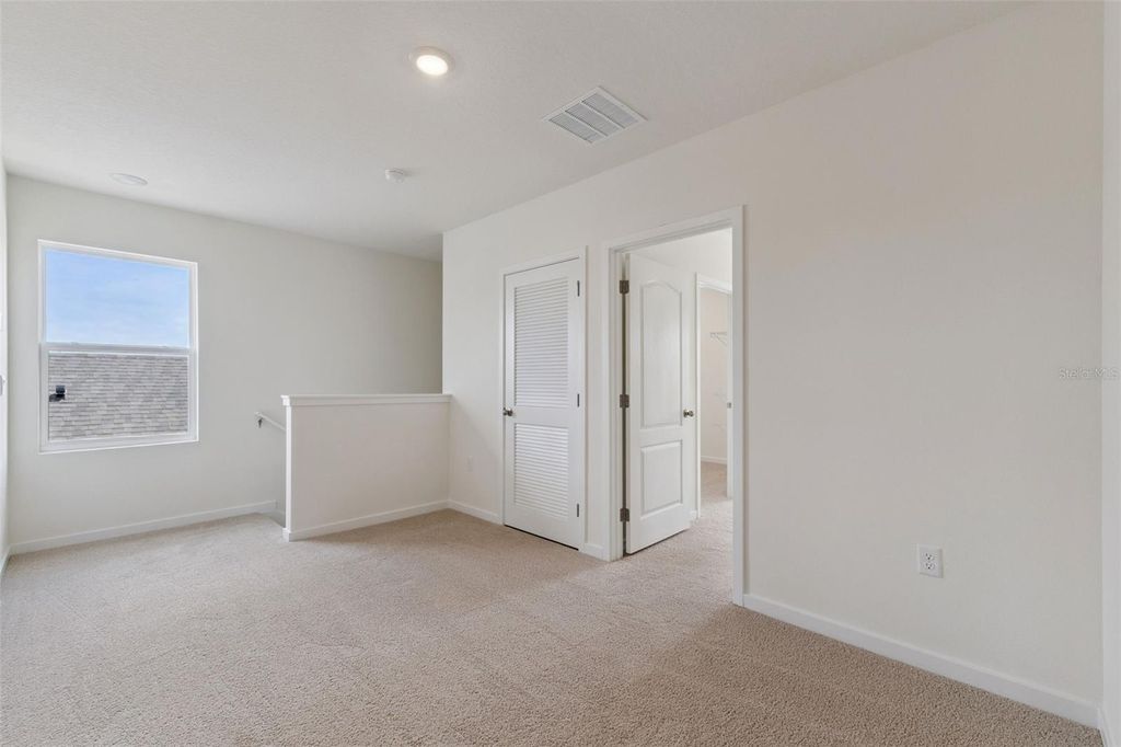 Image 16 of property listing at 1864 HOWARD MESA DRIVE, Kissimmee, FL 34744
