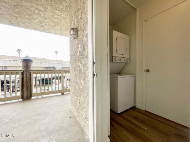 378 E Surfside Drive, Port Hueneme, CA 93041