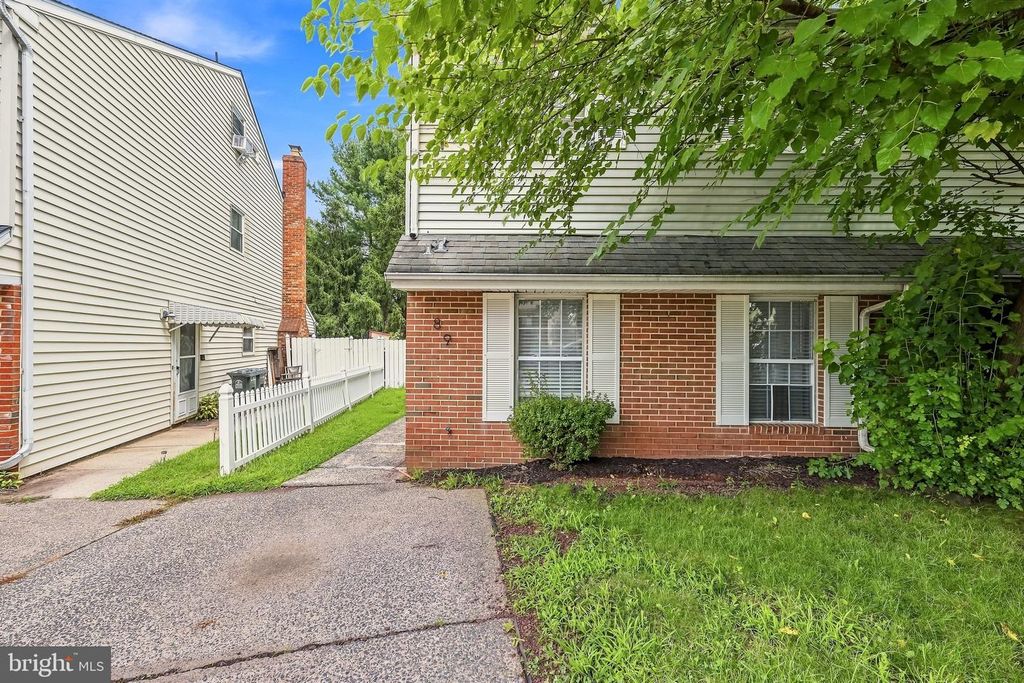89 BRAITHWAITE LN, QUAKERTOWN, PA 18951 — photo 2