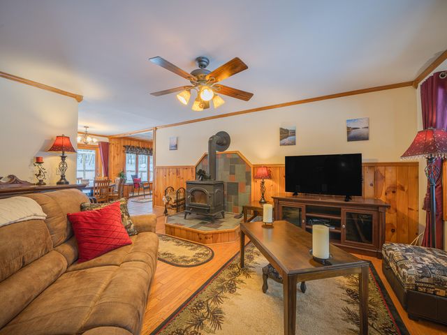 35 Steinfeldt Lane, Long Lake, NY 12847