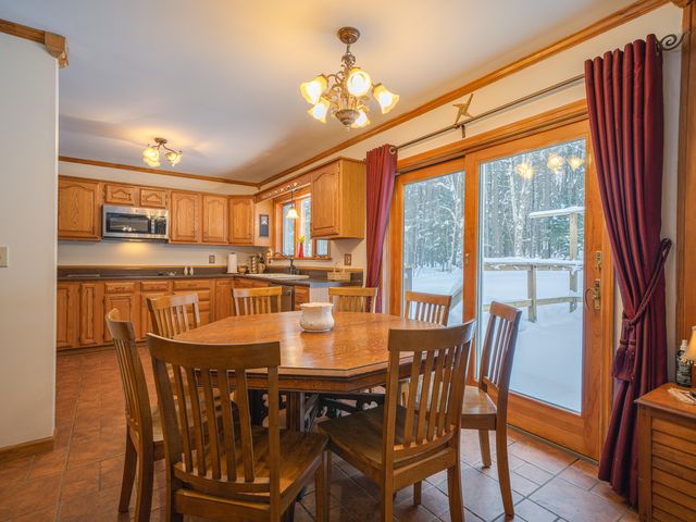 35 Steinfeldt Lane, Long Lake, NY 12847