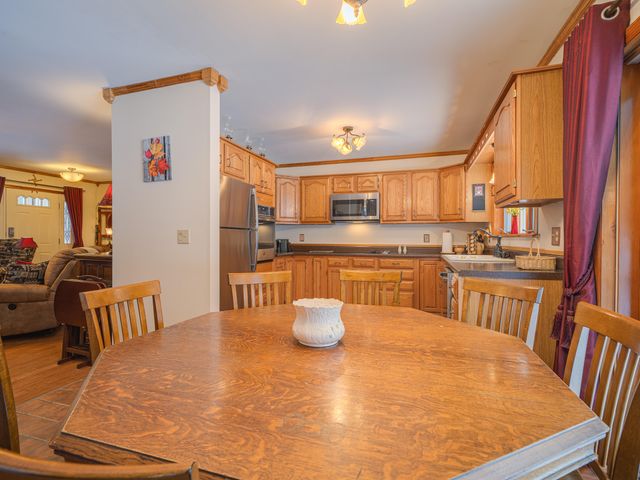 35 Steinfeldt Lane, Long Lake, NY 12847