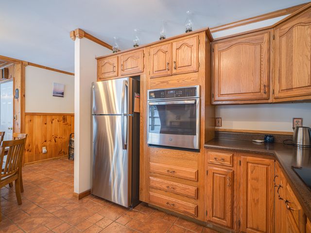 35 Steinfeldt Lane, Long Lake, NY 12847