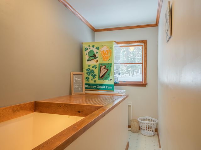 35 Steinfeldt Lane, Long Lake, NY 12847