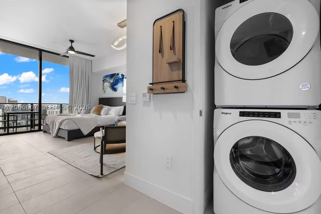 601 NE 1 Ave PH-4912, Miami, FL 33132