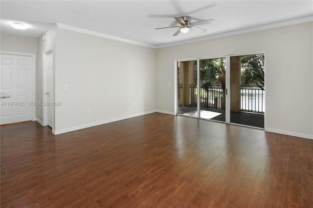 2442 Centergate Dr 202, Miramar, FL 33025