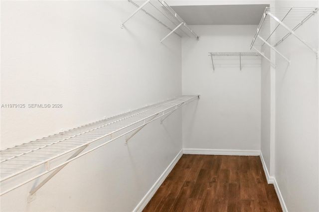 2442 Centergate Dr 202, Miramar, FL 33025