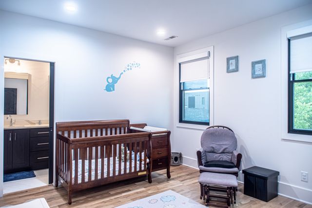 1002B Monroe St, Nashville, TN 37208