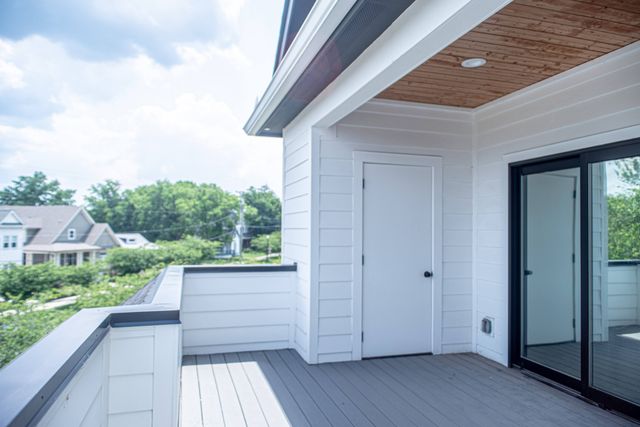 1002B Monroe St, Nashville, TN 37208