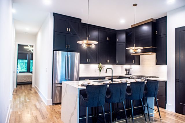 1002B Monroe St, Nashville, TN 37208