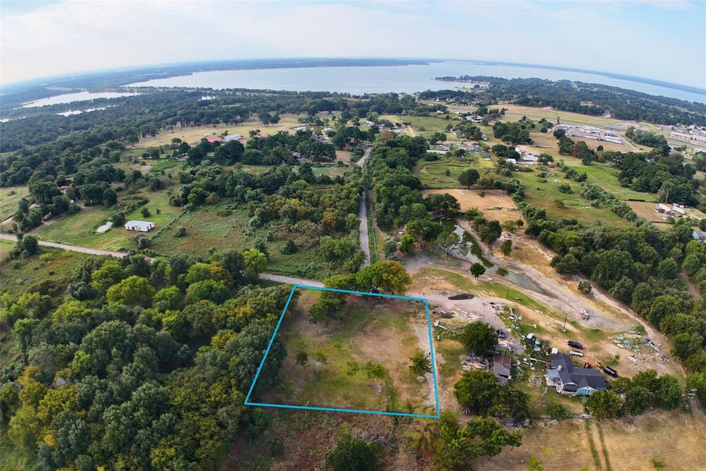 11161 Lakeside Drive, Kemp, TX 75143