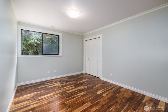 705 N Waugh Road, Mount Vernon, WA 98273