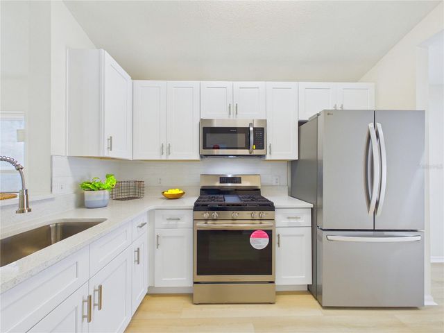 2472 SAGEMONT DRIVE, Brandon, FL 33511