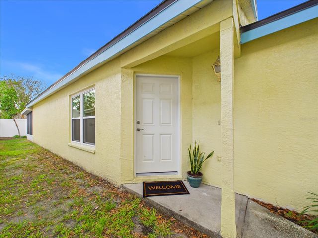 2472 SAGEMONT DRIVE, Brandon, FL 33511