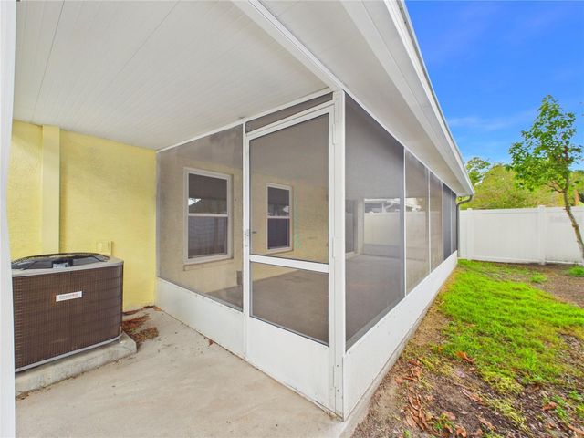 2472 SAGEMONT DRIVE, Brandon, FL 33511