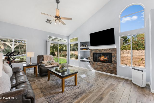 41143 Mission Drive, Palmdale, CA 93551