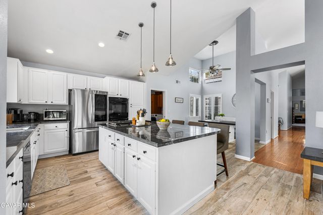 41143 Mission Drive, Palmdale, CA 93551