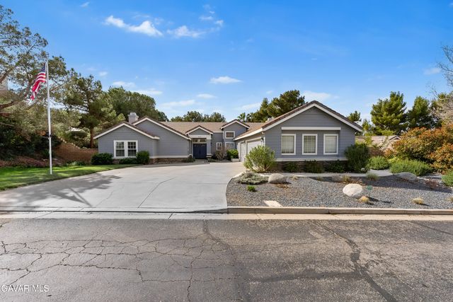 41143 Mission Drive, Palmdale, CA 93551