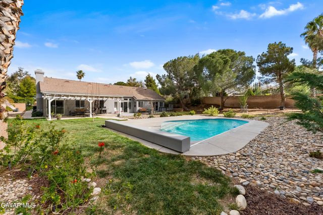 41143 Mission Drive, Palmdale, CA 93551